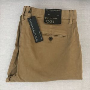 Banana Republic Slim-Fit Chino
